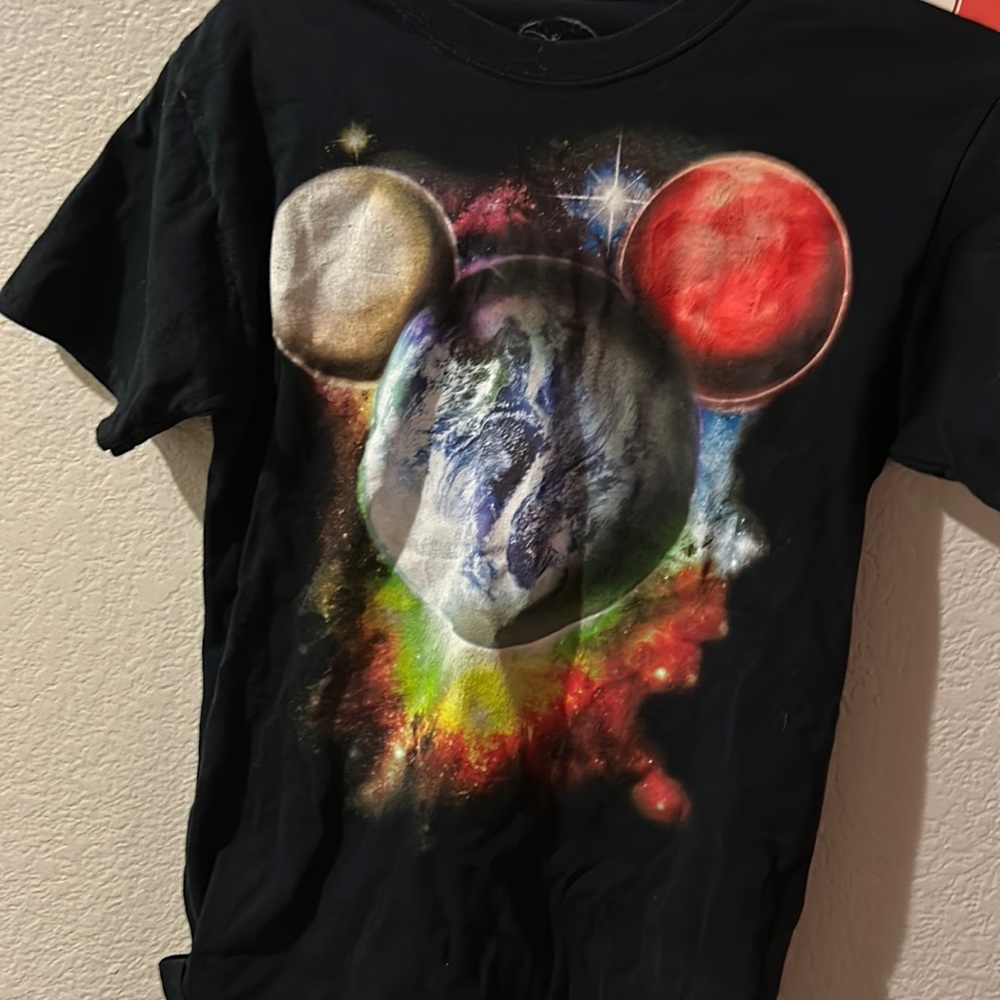 Small Disney shirt
